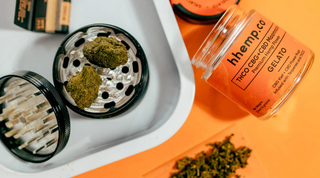 Smoke Hemp Flower Like a Pro: 10 Basic Tips & Secrets That are Great for Beginners